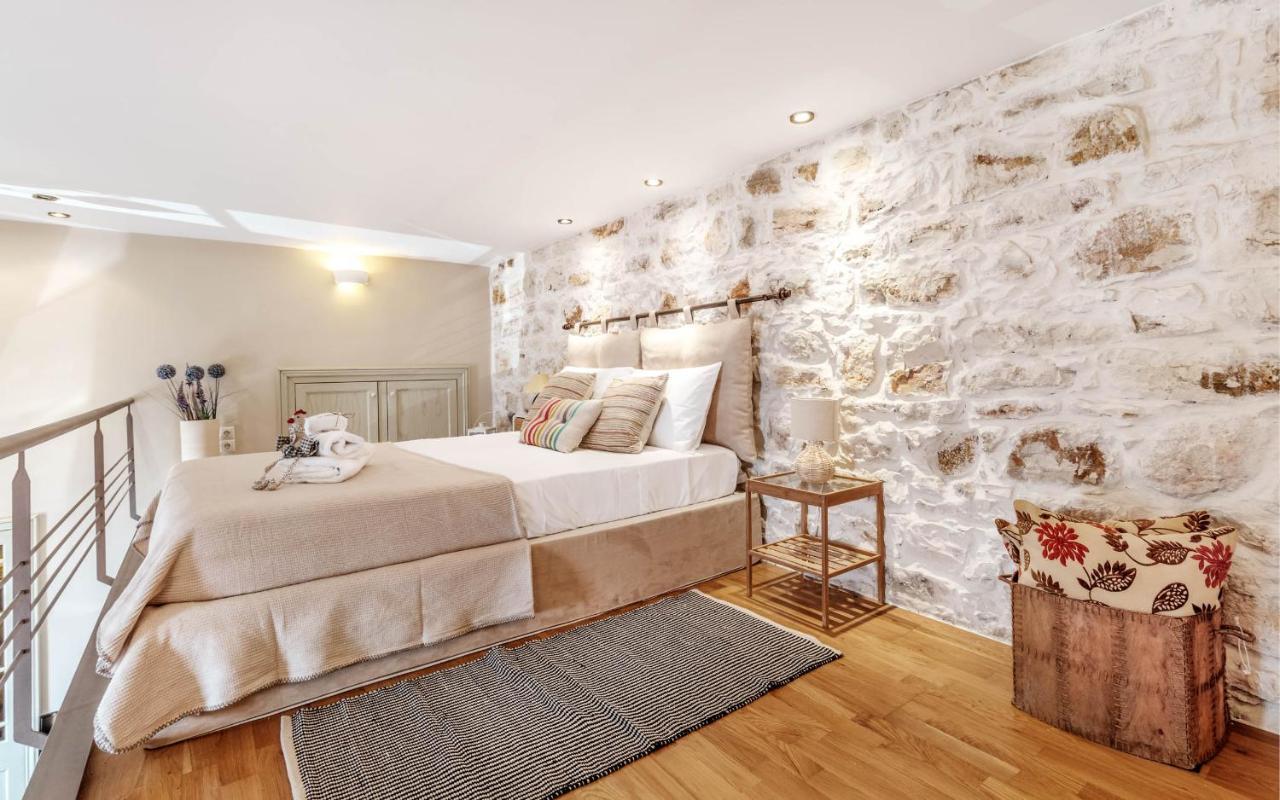 Mouragia Loft - Waterfront Old Corfu Town Apartamento Exterior foto